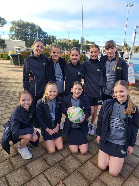 Year 3_4 Girls Team 3